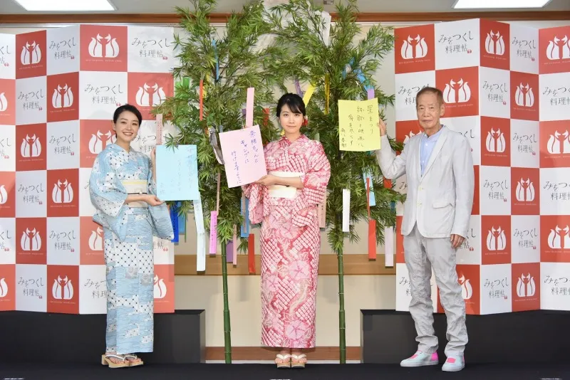 若手注目女優の松本穂香と奈緒、七夕に艶やか浴衣姿で激早納涼だ！