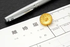 〇〇婚は離婚率が高い!?「離婚しない結婚」にするためのポイント