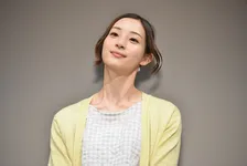 団地妻・足立梨花、ベテラン俳優からH映画レンタルで役作り