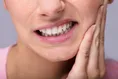 【衝撃】面倒なんて言わないで！歯ブラシだけでは40％も食べカスが残ってる