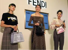 森星、安藤桃子、ゆう姫がデザイン。特別なフェンディ「ピーカブー」がGINZA SIXで展示中
