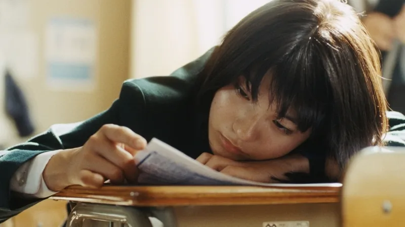 16歳の本格派女優・蒔田彩珠が同年代の受験生に向け「ガンバレ！」ザ・ブルーハーツの名曲を歌いつなぐ新CMが到着！