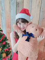 おざぴゅあこと尾崎由香がメイド、サンタ姿などを披露しファン大歓喜！