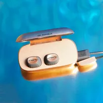 完全ワイヤレスイヤフォン「AMPS AIR2.0」に2色の限定カラー！世界に先駆けて日本限定販売