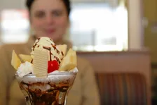 札幌発祥！最近流行の「夜パフェ」って知ってる？実際に試してみた