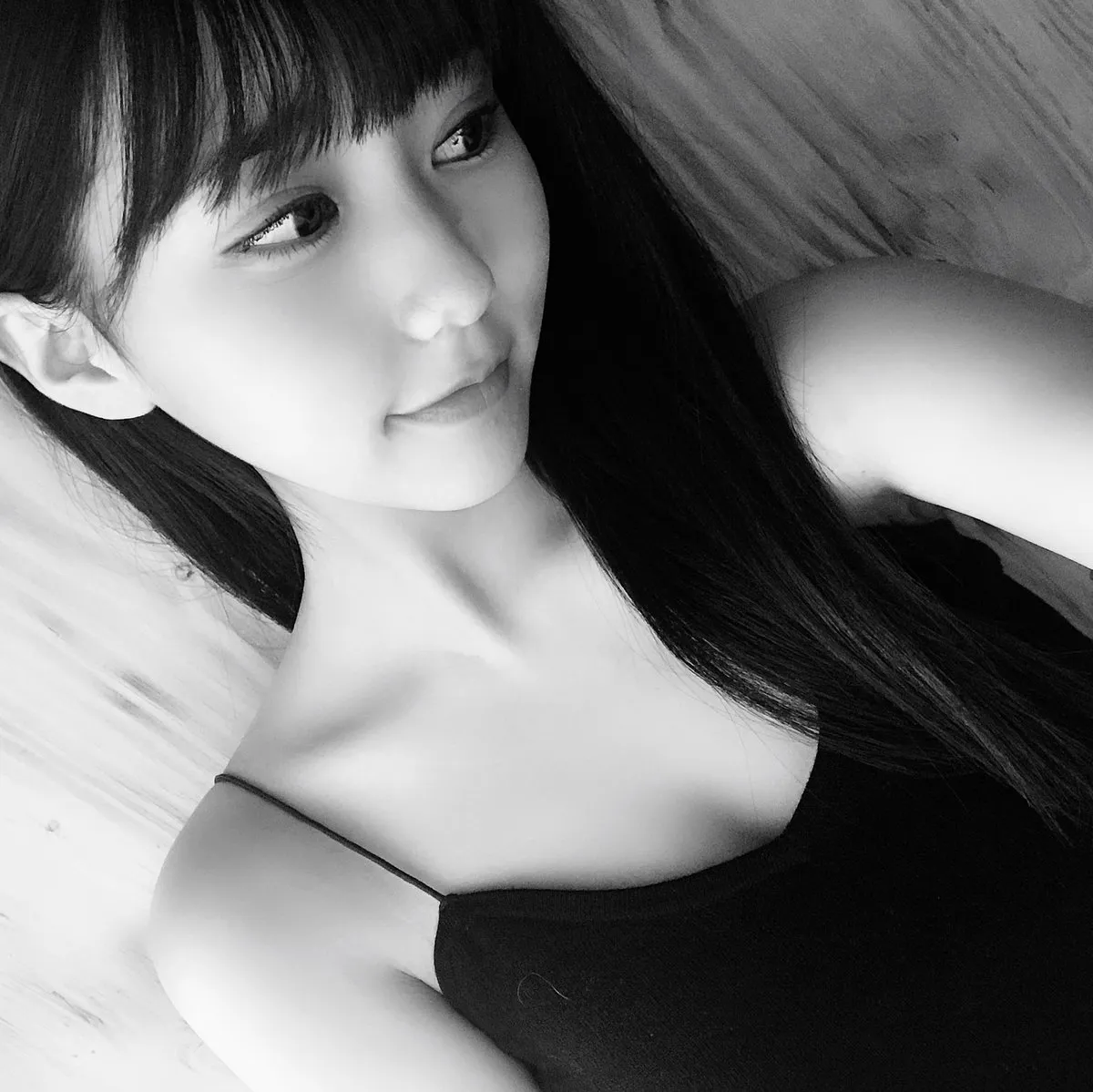 HKT48・田中美久（17）、大人セクシーなショットを複数披露しファンから大反響！