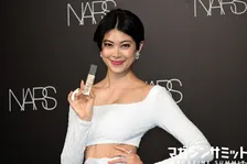 大胆ドレスで登場の森星、圧倒的輝きと親しみやすさのギャップが良い！