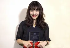 【第5回カバーガール大賞】浅川梨奈が『コミック雑誌部門』を3連覇！「血まみれの一年でした」と2018年を振り返る