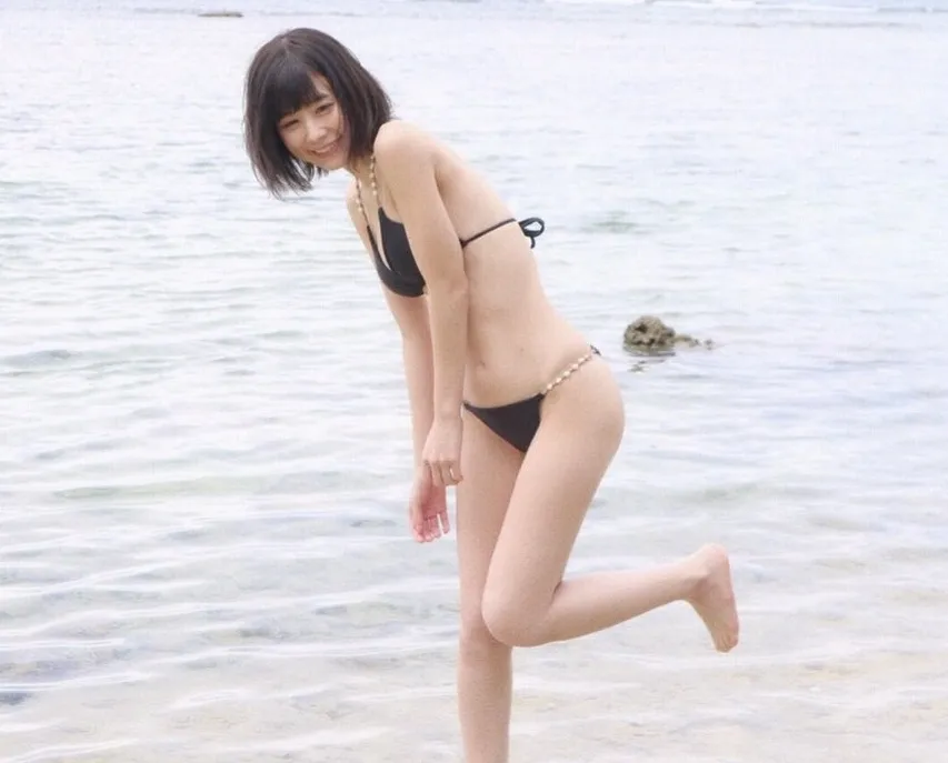 有村藍里がビキニや下着のグラビアを披露！ファンから「可愛い！」「セクシー」と大絶賛！