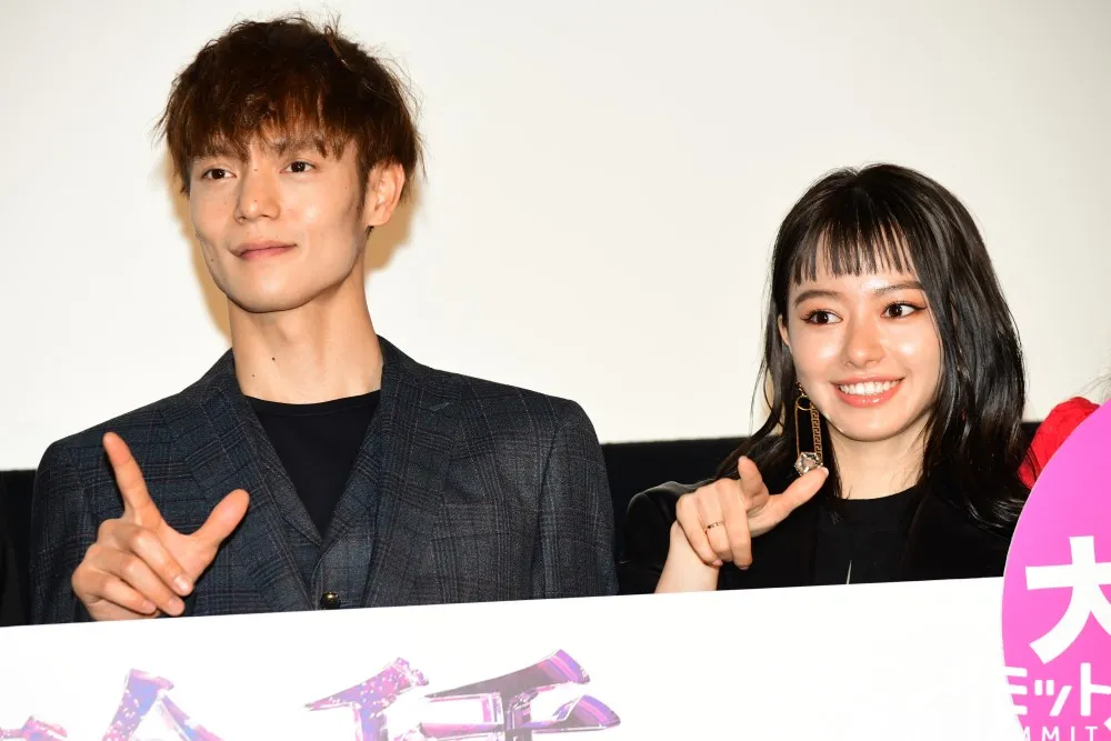 窪田正孝の笑顔と山本舞香の美脚が眩しすぎたんだ…映画『東京喰種 トーキョーグール【S】』大ヒット舞台挨拶