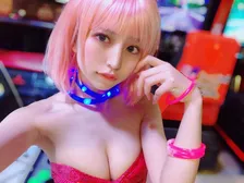 可愛すぎる漫画家・竹内星菜、ヤングジャンプで自身初の水着グラビアを披露！