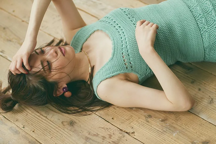 乃木坂46・松村沙友理が「CanCam」9月号に登場！オトナセクシーな“きゃみたん”を披露！