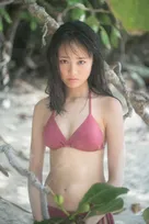 大友花恋（19）の3rd写真集が発売！艶やかな表情、水着姿など“オトナ”な姿をたっぷり収録！