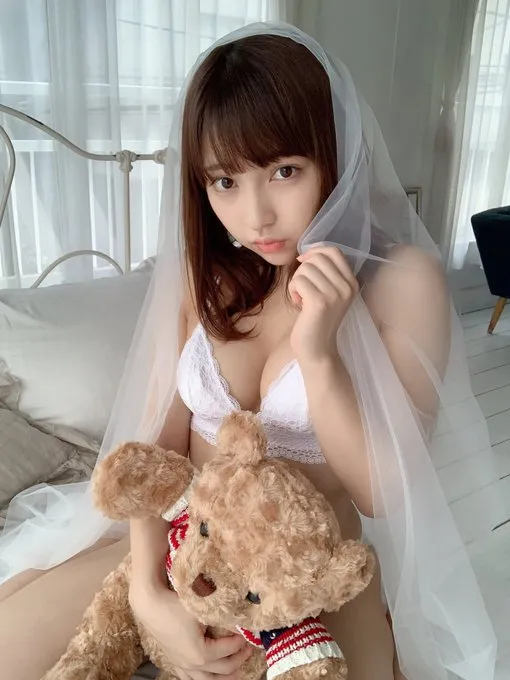 平成最後の奇跡の原石・十味（20）のランジェリーショットに「かわいさが過ぎる！」とファンから反響！
