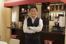 資格を取った人を就職に結びつけるサイト「資格de就職」を運営する野口功司氏にインタビュー。経営者としての考え方などを語る