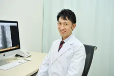 「運動器カテーテル治療」で痛みに苦しむ人を救いたい！痛み治療専門クリニックの鴨井大典院長にインタビュー