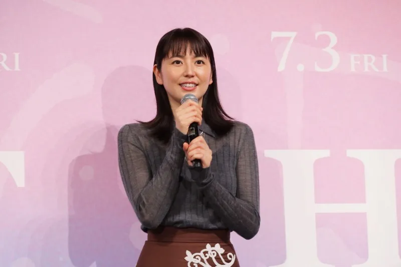 長澤まさみ、コロナ禍のせいで超久々の登壇！おうち時間で「いつもより丁寧に」作ったものとは？