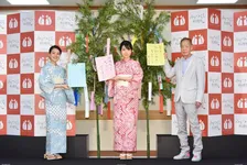 若手注目女優の松本穂香と奈緒、七夕に艶やか浴衣姿で激早納涼だ！
