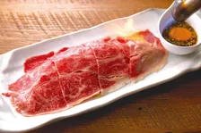 ワタミが展開する居酒屋「鳥メロ」、「ミライザカ」で美味しい牛肉料理の新メニューがスタート！最大半額となるキャンペーンも！