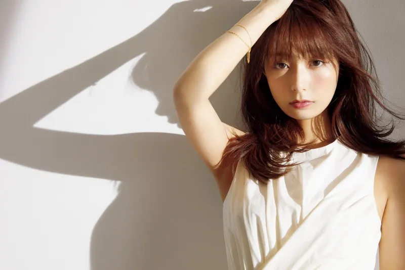 雑誌「FLASH」に宇垣美里が登場！表紙に加えグラビア&インタビューを９...