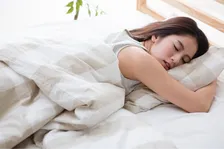 在宅勤務により睡眠の質が下がってしまったという人が多数。快眠のための3つのスリープセレモニーを紹介！