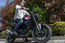 見た目買いしても大正解！イタリアンバイク・Benelliの『レオチーノ 250』を試乗したら格好良すぎた【乗ってみた】