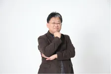 カイロプラクティックサロン「Ulysses」を経営する「林技研株式会社」代表・林基弘氏が自らの覚悟について語る