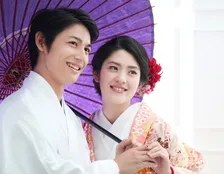 コロナ禍で「結婚式を挙げたいと思わない」が6割以上に…一方で「写真で残したい」は約7割