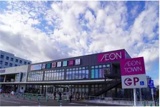 医薬品・食品・化粧品と幅広い品揃えで何でも揃う。「ウエルシア イオンタウン幕張西店」が10月21日に新しくオープン