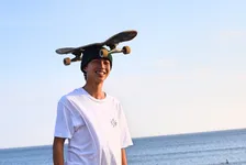 湘南をベースに「スケーターの多様な生き方を見せる」高校生スケーター社長・坂本倭京の挑戦