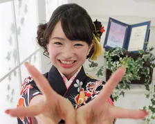 子どもの10歳の節目を祝う「1/2成人式」の認知広がる　親世代の2人に1人が「写真残したい」