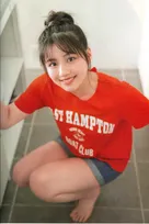 卒業発表した渡邉美穂が「週刊少年チャンピオン」に登場！12ページにわたる卒業記念グラビアを掲載！