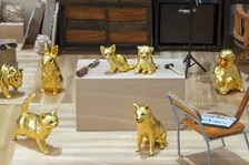 こんなかわいい金塊あっていいの？！総額2,056万「ギンザタナカ」で大人気！純金動物オブジェを制作アトリエのミニチュアとともに特別展示中