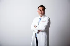 健康維持から美容まで女性をトータルサポートする「つづきレディスクリニック」院長・吉岡範人氏の考え方とは
