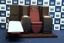 ごみゼロを実現してサスティナブルに！エアウィーヴと共にJAL国際線のビジネスクラスの寝具を完全リサイクルへ