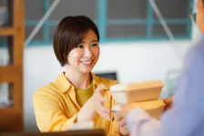 商店街を活性化させるプロジェクト「街づくりmenu」がスタート！デリバリーとイートインの相互クーポンで新たな需要を創出