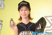 稲村亜美、スイングスピードチャレンジで91キロの“神スイング”「全力で振らせていただきました」