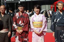 シンガー・ソングライターのオーイシマサヨシが打ち水イベントに！『Harezaの日 SUMMER FESTIVAL』のオープニングを飾る