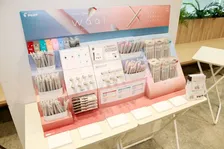 「フリクション」シリーズの「waai」が新色、新形状で登場!気軽に書ける大学生にピッタリのボールペン