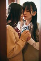 「乃⽊坂 46」 5 期⽣の写真集が発売！井上和＆池⽥瑛紗の“てれなぎ”コンビによる先行カットが公開に！