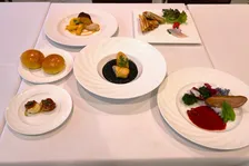 「うまさ開発！高校生うみうまレシピコンテスト」最優秀賞レシピを含むコース料理提供！   高校生料理人は“自分が作った料理で喜んでくれることがうれしい！”