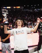 【ストリートリーグ2024サンディエゴ】男子は地元ブレイデン・ホーバンが初優勝！女子はライッサ・レアウが優勝 西矢椛が3位