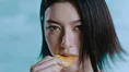三吉彩花、無邪気な素顔からクールに変身！「ほんとに同一人物!?」と撮...