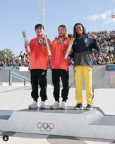 【パリオリンピック女子ストリート】吉沢恋と赤間凛音がワンツーフィニッシュの快挙！金メダルが恋した笑顔の滑り