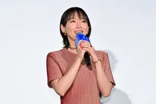 吉岡里帆、旅行先のタイで人生初スカイダイビング「飛んでいる時に気持ちが良い」