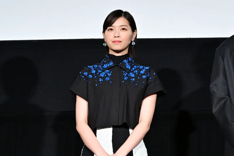 西野七瀬、ベテラン女優のサプライズにもらいウルウル？「自分に読まれ...