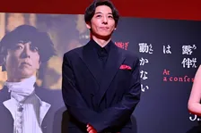 高橋一生、ヴェネツィアで一般人と間違われる「カメラはやめてください」