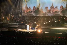 平原綾香・山本彩・Daokoらが『メメントモリ』初の音楽イベントで熱唱！ライブリポートとインタビューを公開