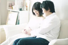 「妊娠・出産期のお⾦と保険」に関する意識調査を実施。約4⼈に1⼈がパートナーとの”お⾦のコミュニケーション不⾜”に