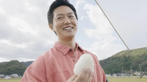 俳優の顔、農家の視点─工藤阿須加が「コウノトリと共生する米作り」から得た気づき